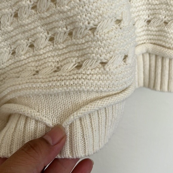 Roxy Womans White Sweater Boho Boxy Beachy Medium - Picture 9 of 11